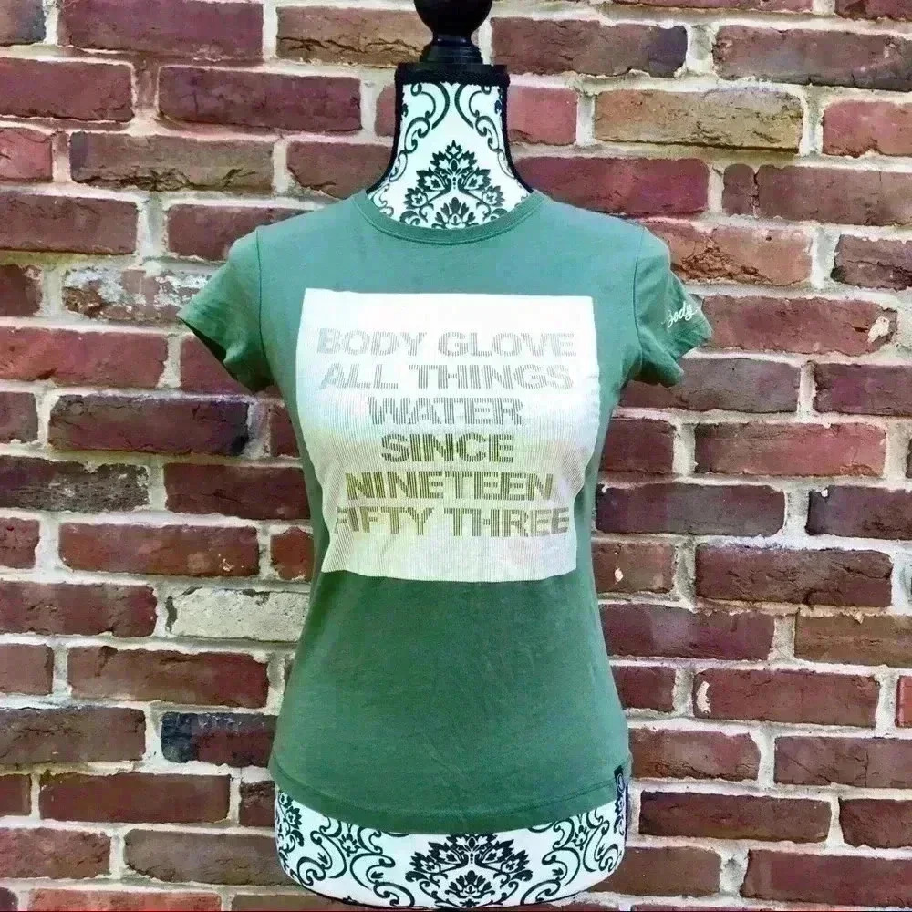 BODY GLOVE Green/Gold Crew Neck Surfing Beach Water Fitted‎ Tee Size M